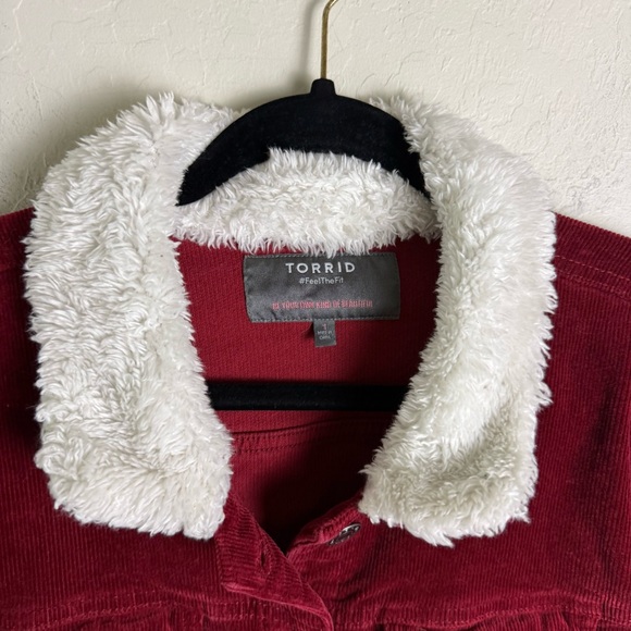 Torrid Rhubarb Red Corduroy Sherpa Collar Trucker Jacket 1X 40990043 - Picture 4 of 13
